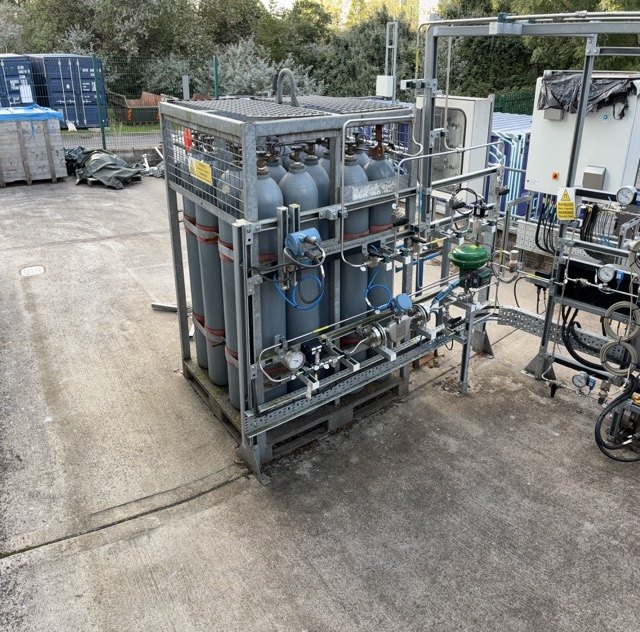 Hydrogen purification, compression and test equipment